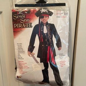 Kids Pirate Costume in Size 4-6